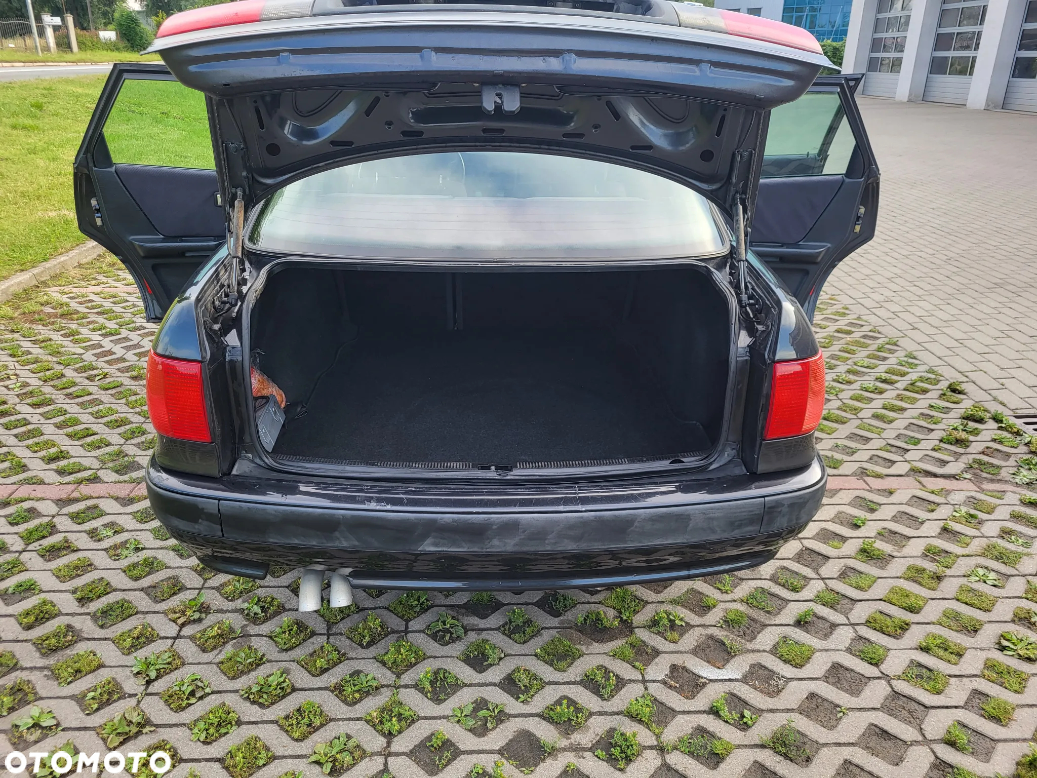 Audi 80 2.0 E - 6