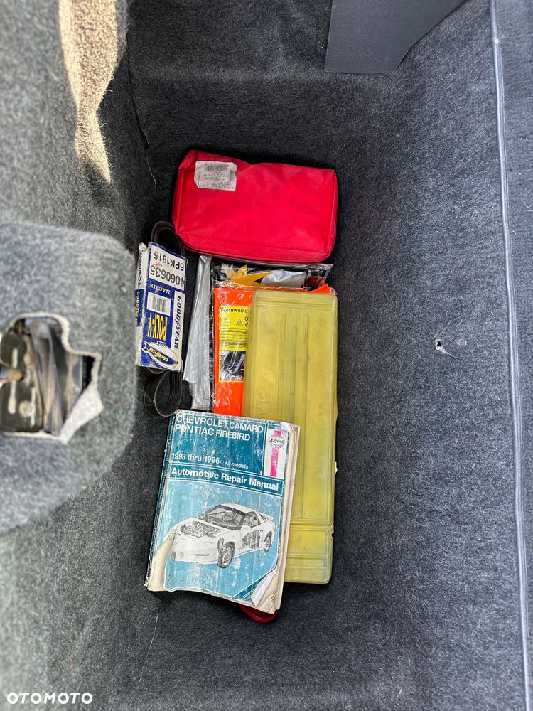 Chevrolet Camaro - 35