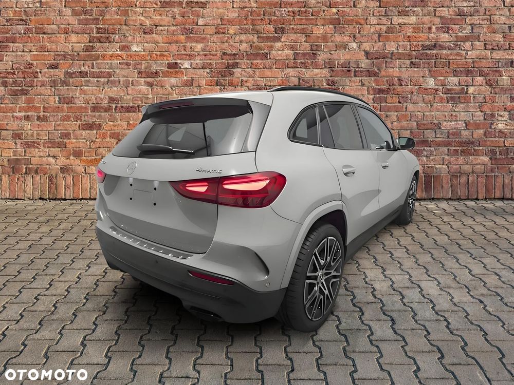 Mercedes-Benz GLA 200 mHEV AMG Line 7G-DCT - 5