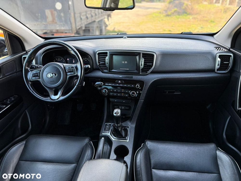 Kia Sportage 1.6 GDI 2WD VISION - 6