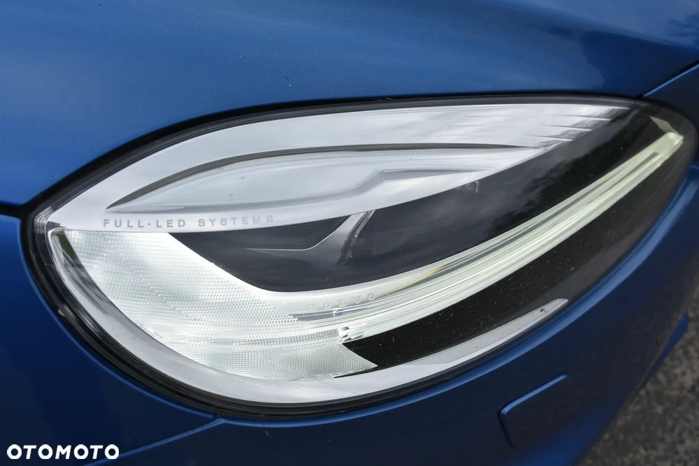 Volvo V40 D2 RDesign - 20