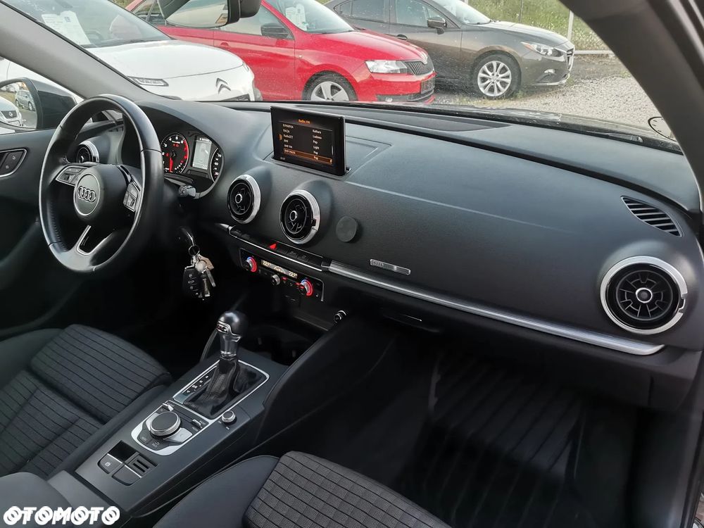 Audi A3 Sportback - 17