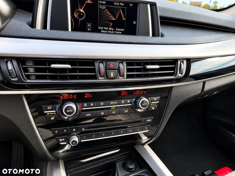 BMW X5 xDrive25d - 29