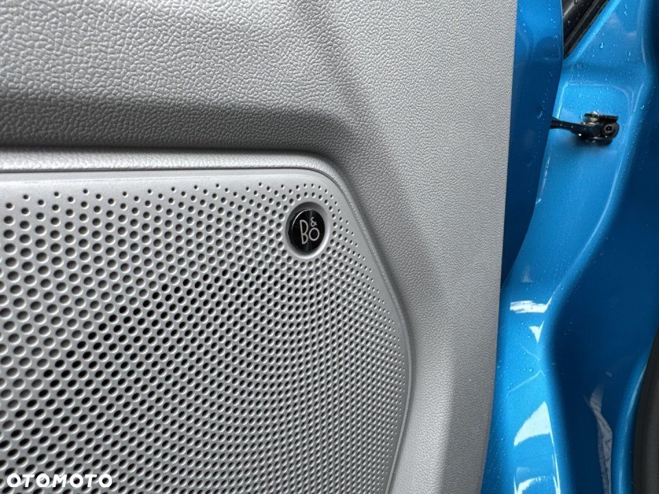 Ford Tourneo Custom - 23