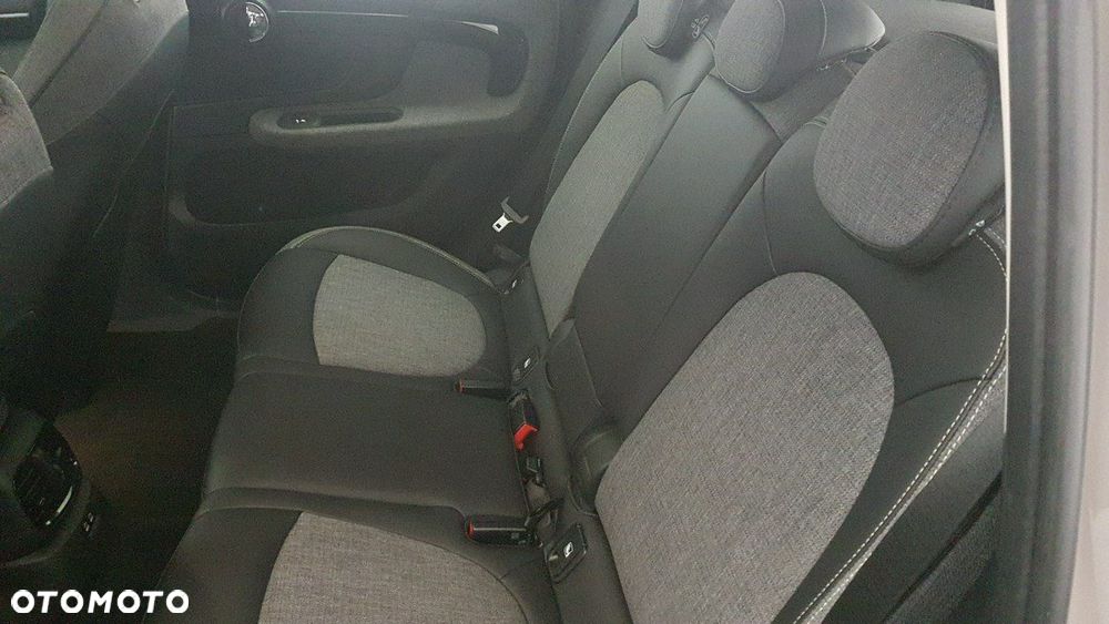 MINI Countryman - 16