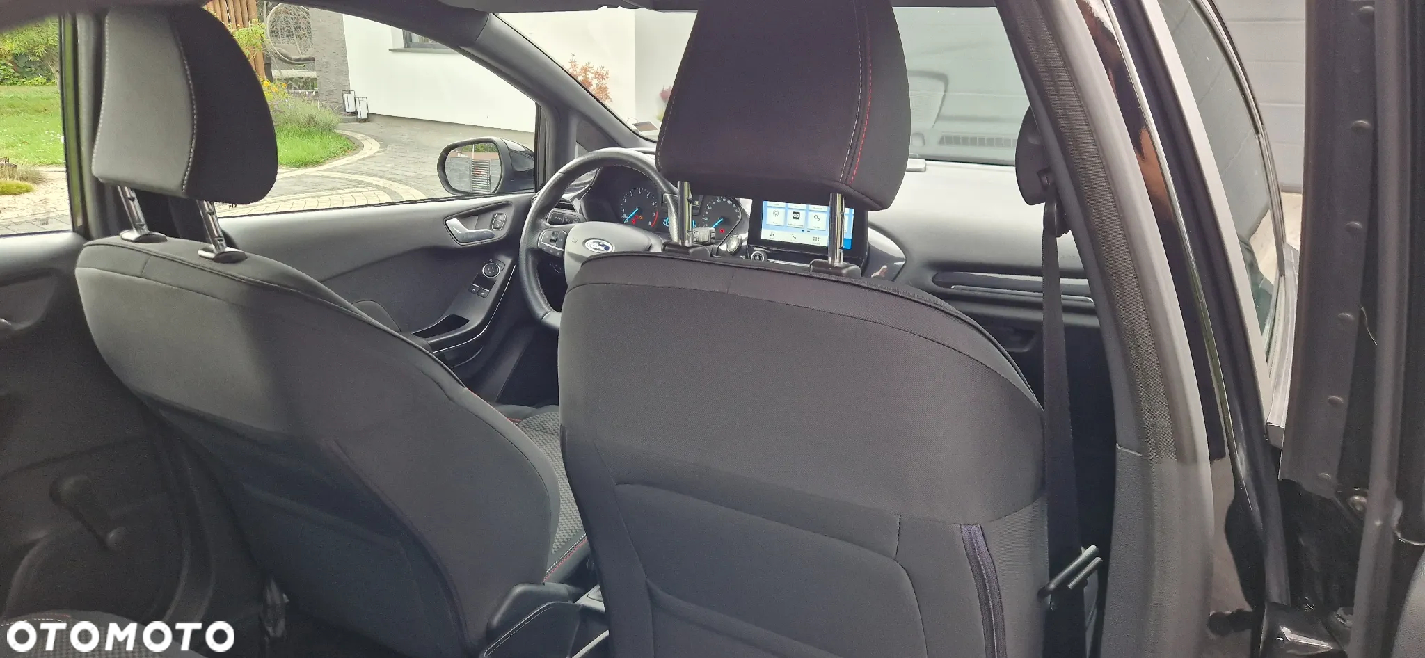 Ford Fiesta 1.0 EcoBoost Start-Stop ST-LINE - 32