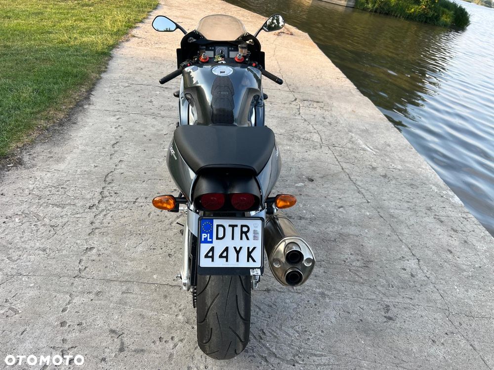 Aprilia RSV - 4