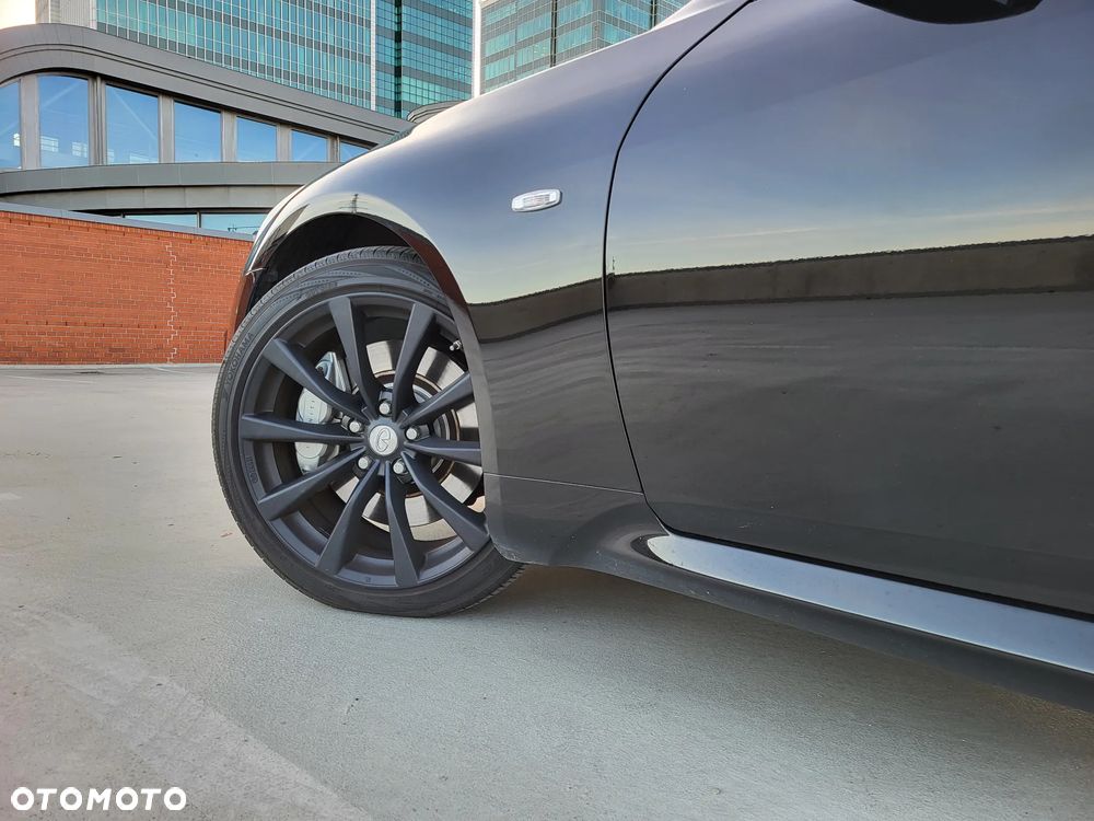 Infiniti G S Premium - 8