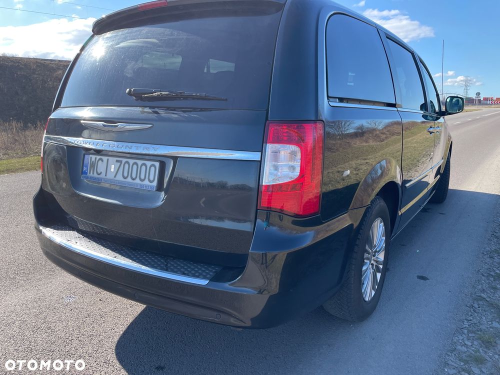 Chrysler Town & Country 3.6 Limited - 3