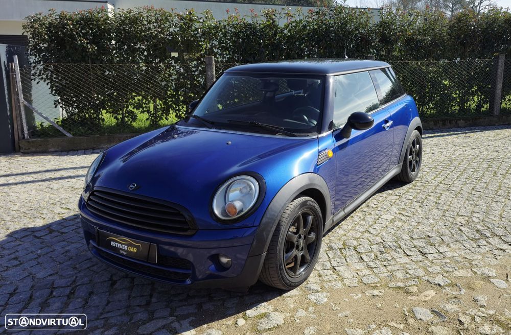 MINI 3 Portas Cooper D - 4