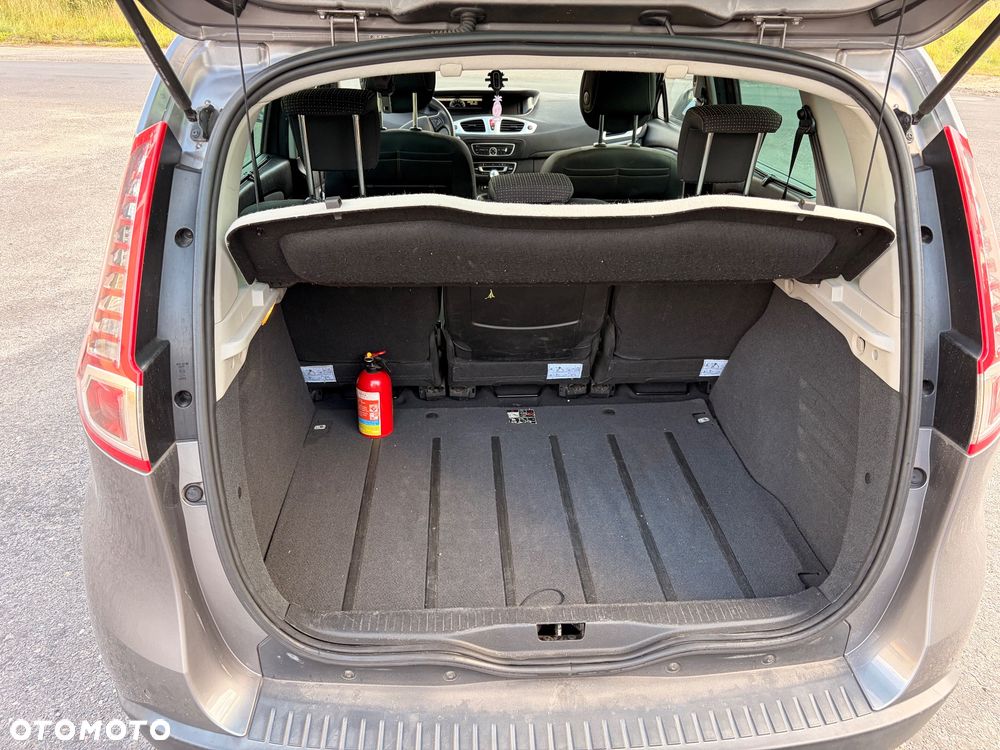 Renault Scenic - 15