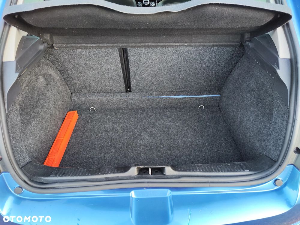 Renault Clio 1.5 dCi 105 FAP Gordini - 26