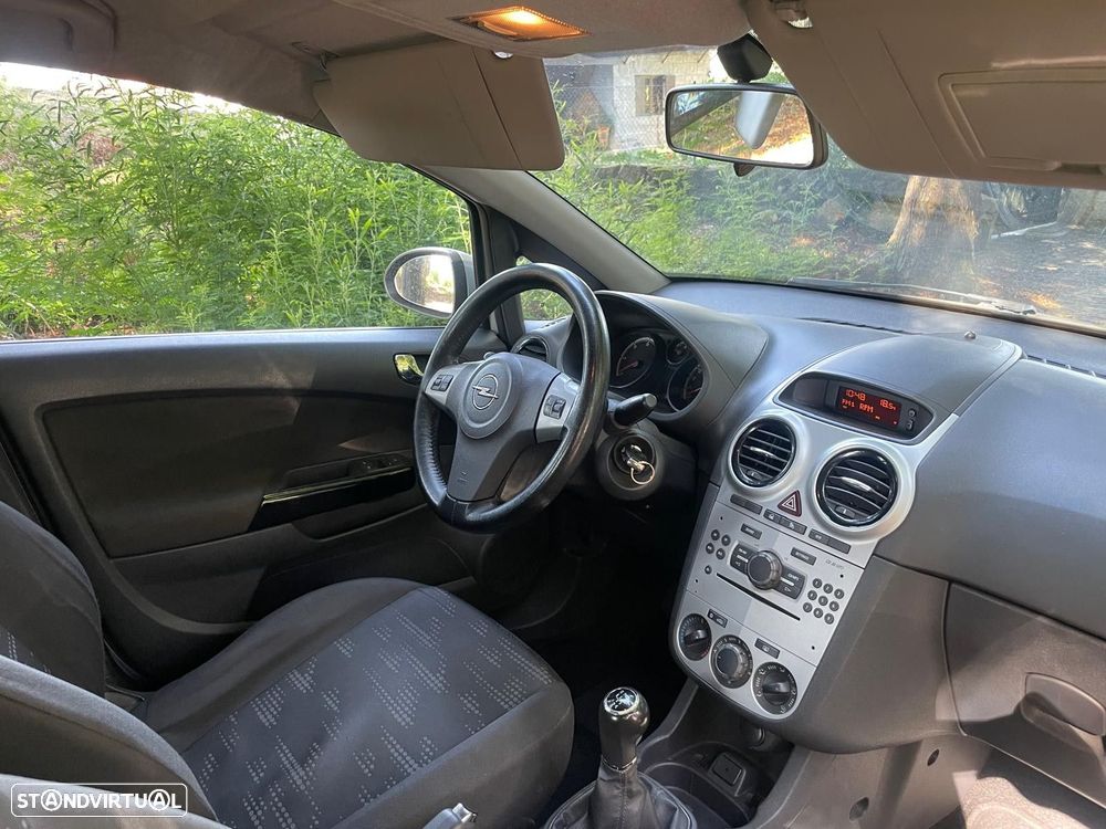 Opel Corsa 1.3 CDTi Enjoy EcoFLEX - 21