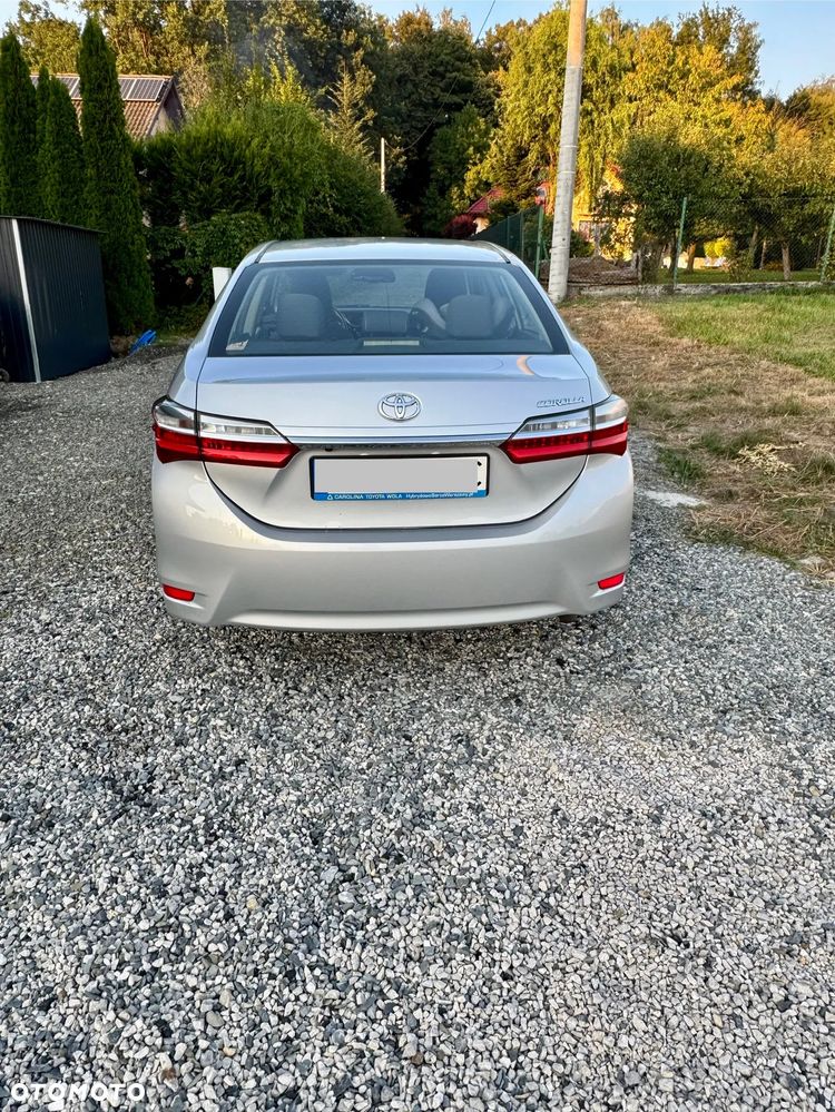 Toyota Corolla - 3