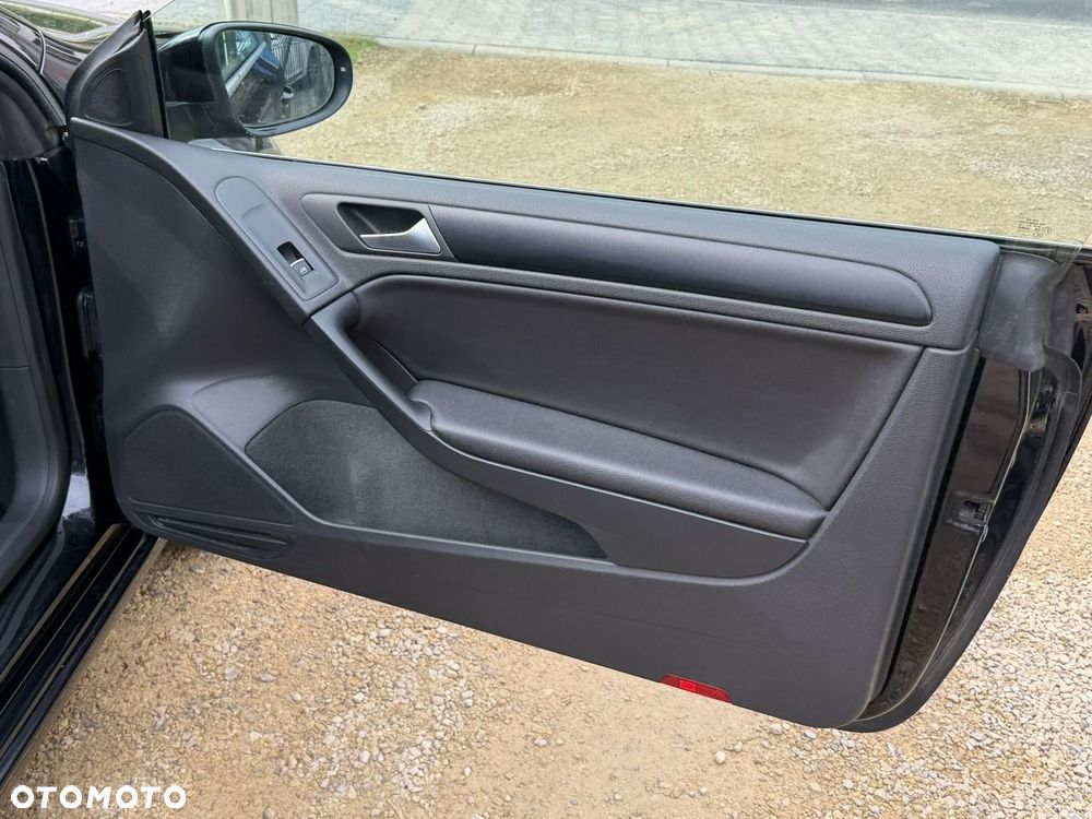 Volkswagen Golf - 15