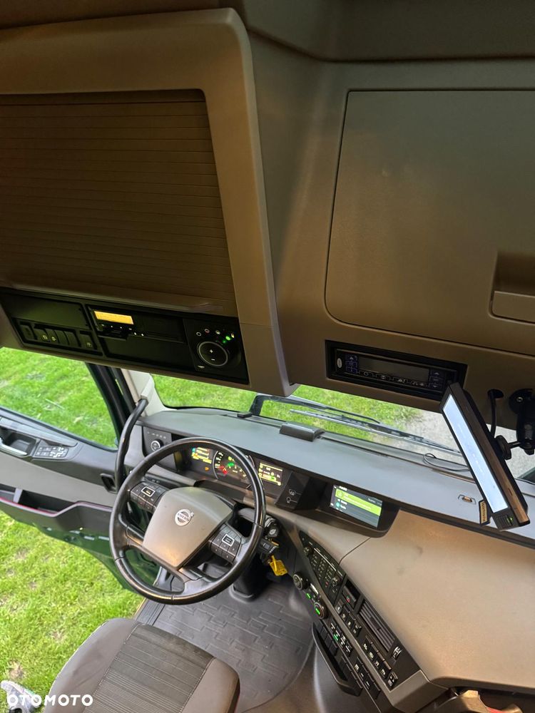 Volvo FH460 / Winda / Kabina sypialna/ Chłodnia/ Super Stan/ - 28