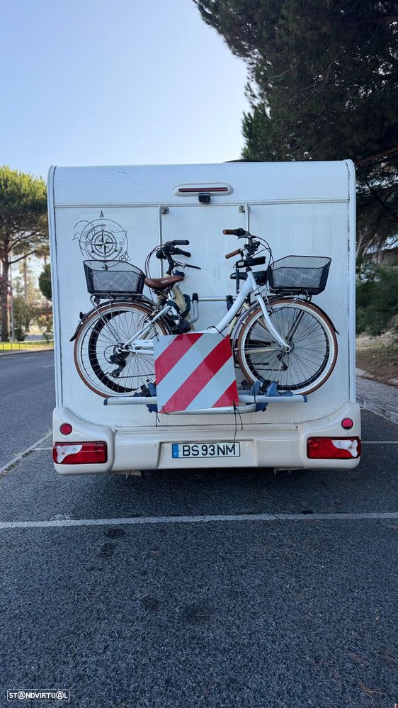 Ford Transit 2.2 - 5