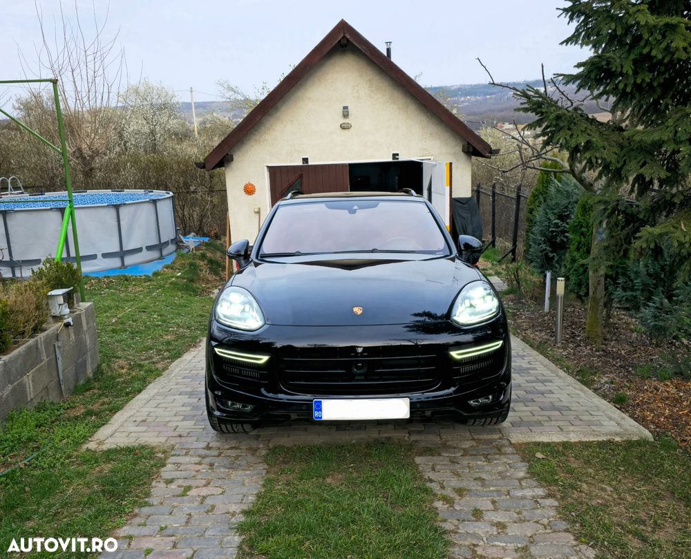 Porsche Cayenne 3.6 L GTS - 6