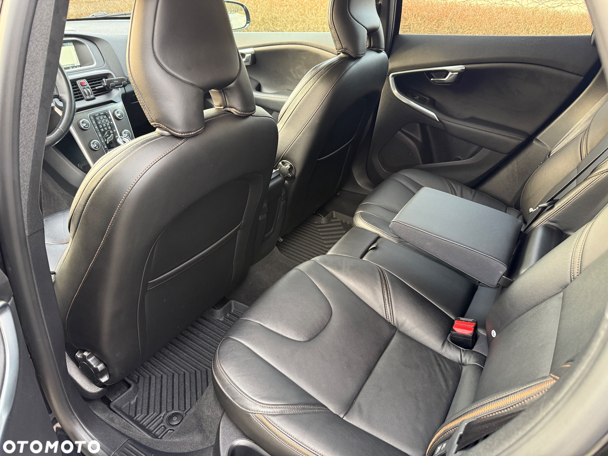 Volvo V40 Cross Country T5 AWD Drive-E Summum - 14