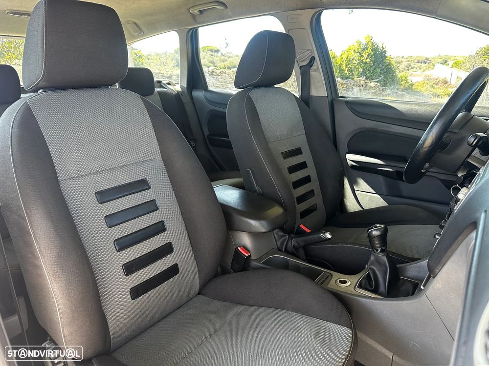 Ford Focus SW 1.6 TDCi Connec. - 4