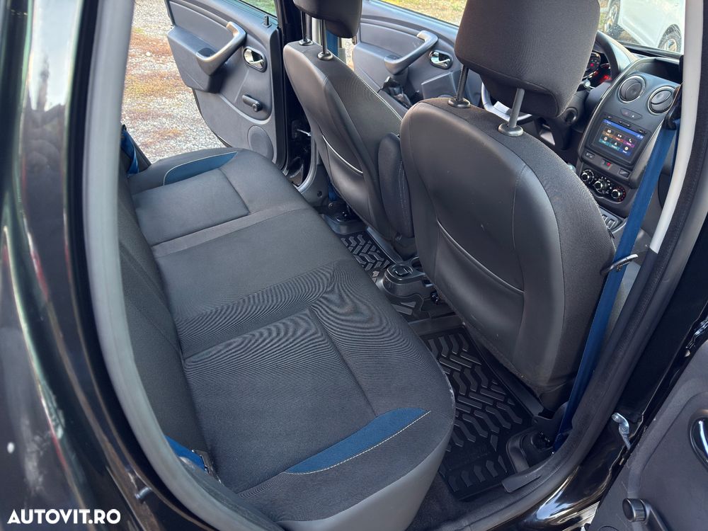 Dacia Duster dCi 110 FAP 4x4 Laureate - 16
