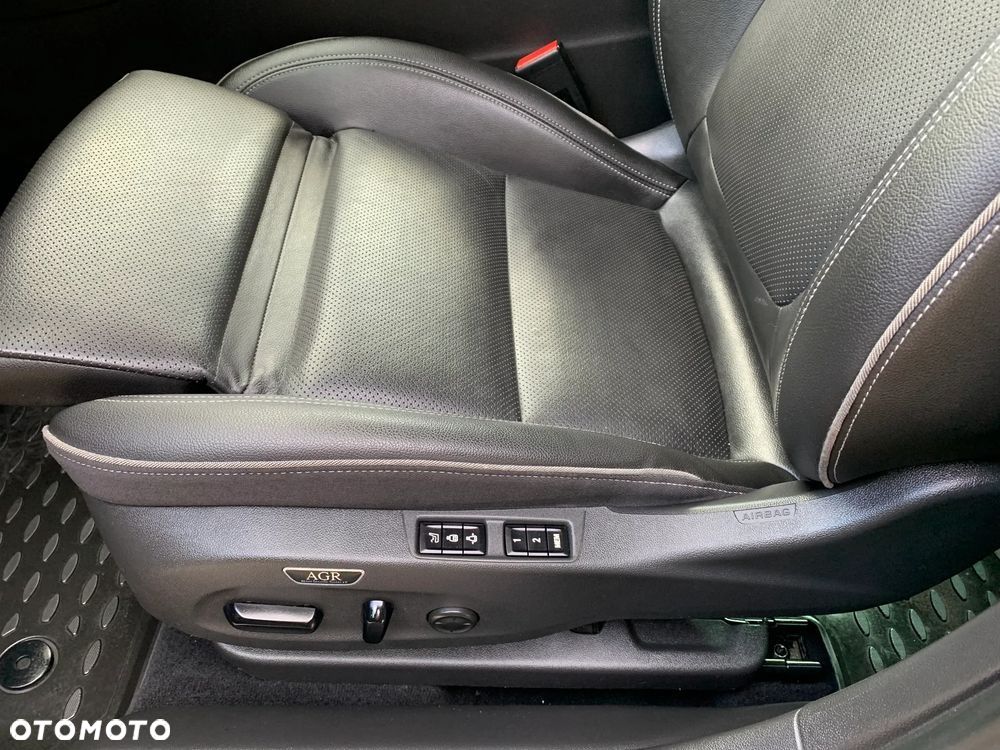 Opel Insignia - 22
