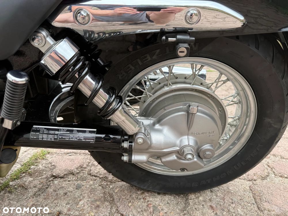 Honda Shadow - 12
