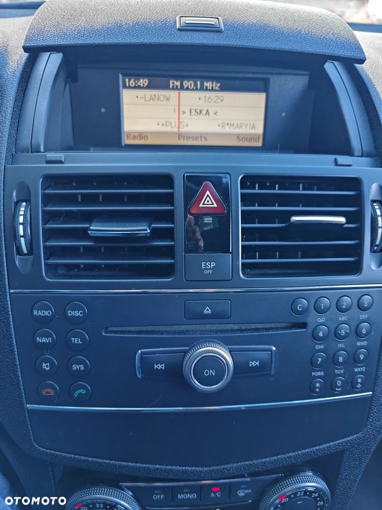 Mercedes-Benz Klasa C 180 Kompressor Classic - 12