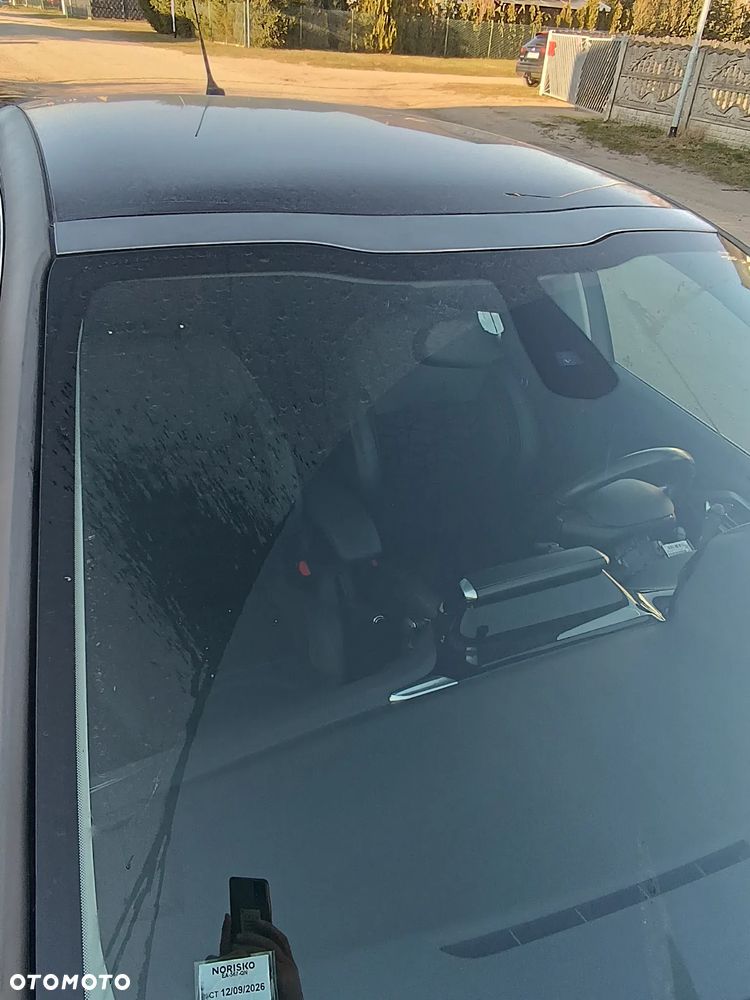 Peugeot 208 PureTech 110 Stop & Start Tech Edition - 8