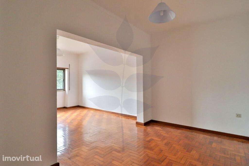 Arrendamento Apartamento T4 em São Victor - Grande imagem: 3/31