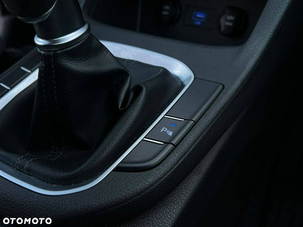 Hyundai i30 1.5 DPI Modern - 22