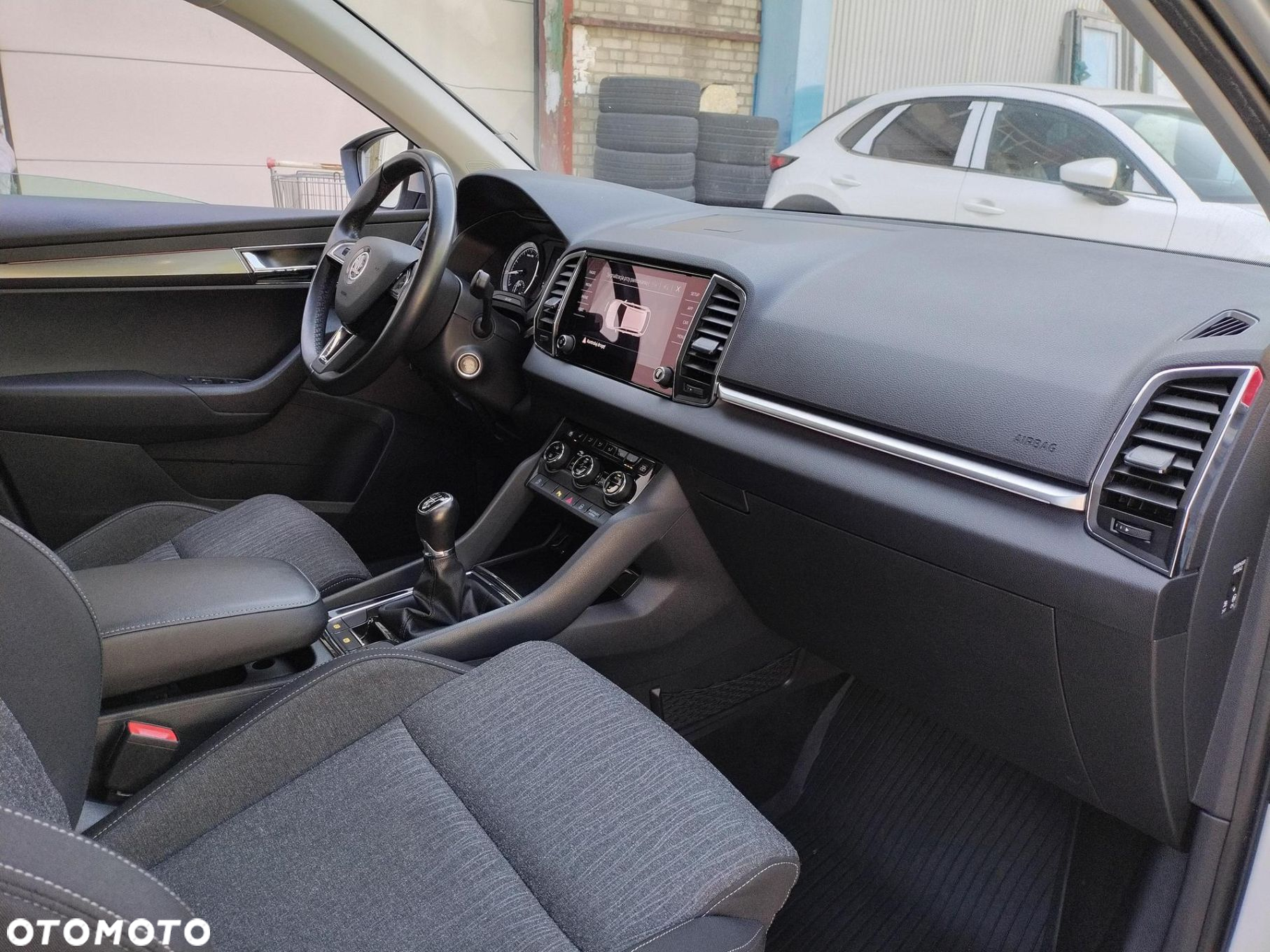 Skoda Karoq 1.5 TSI ACT 4x2 Style - 28
