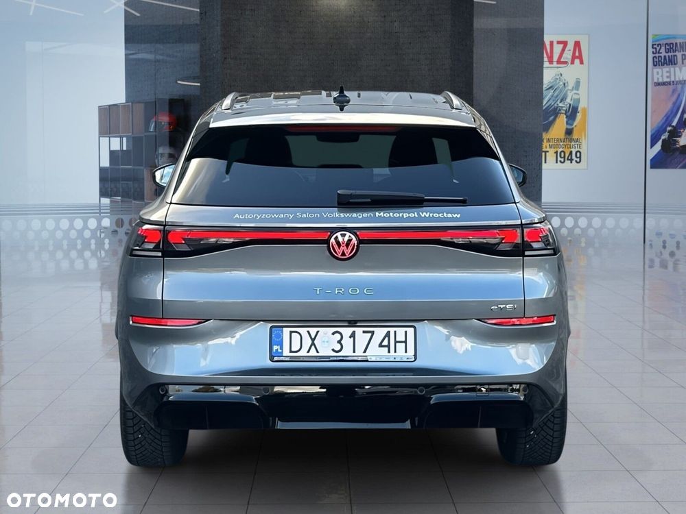 Volkswagen T-Roc - 12