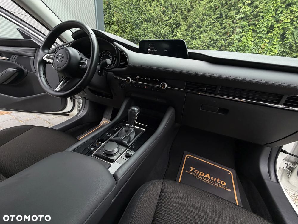 Mazda 3 SKYACTIV-G 2.0 M-Hybrid DRIVE - 16