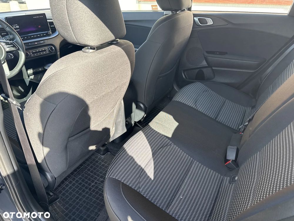 Kia Ceed 1.5 T-GDI M DCT - 25