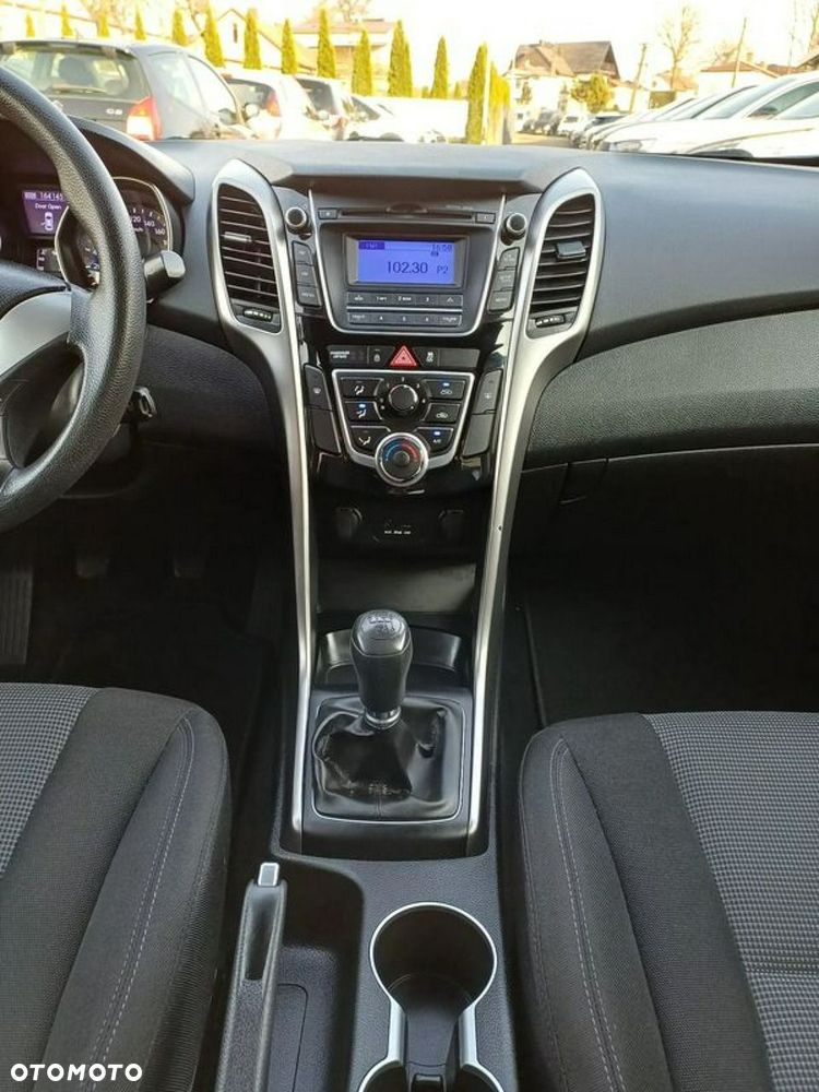 Hyundai i30 1.4 Classic + - 22