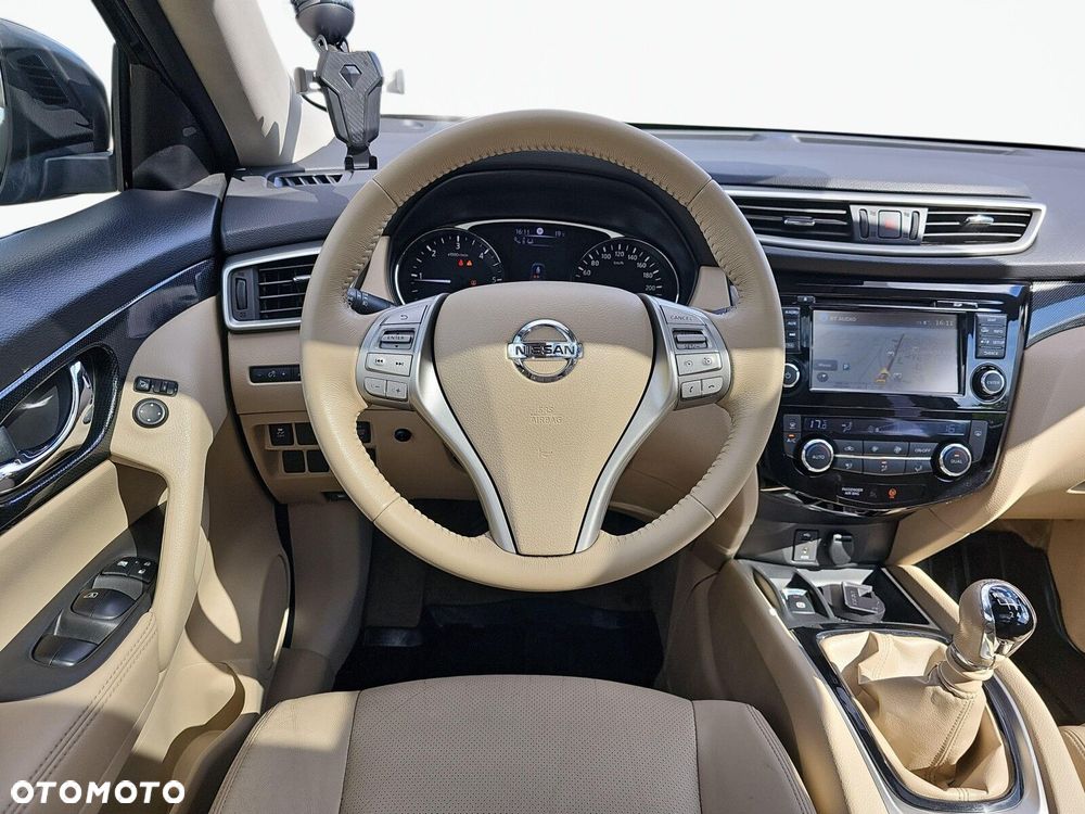 Nissan X-Trail - 12