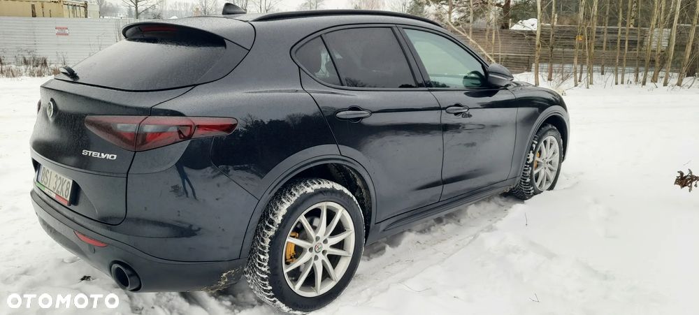 Alfa Romeo Stelvio 2.0 Turbo Super Q4 - 23