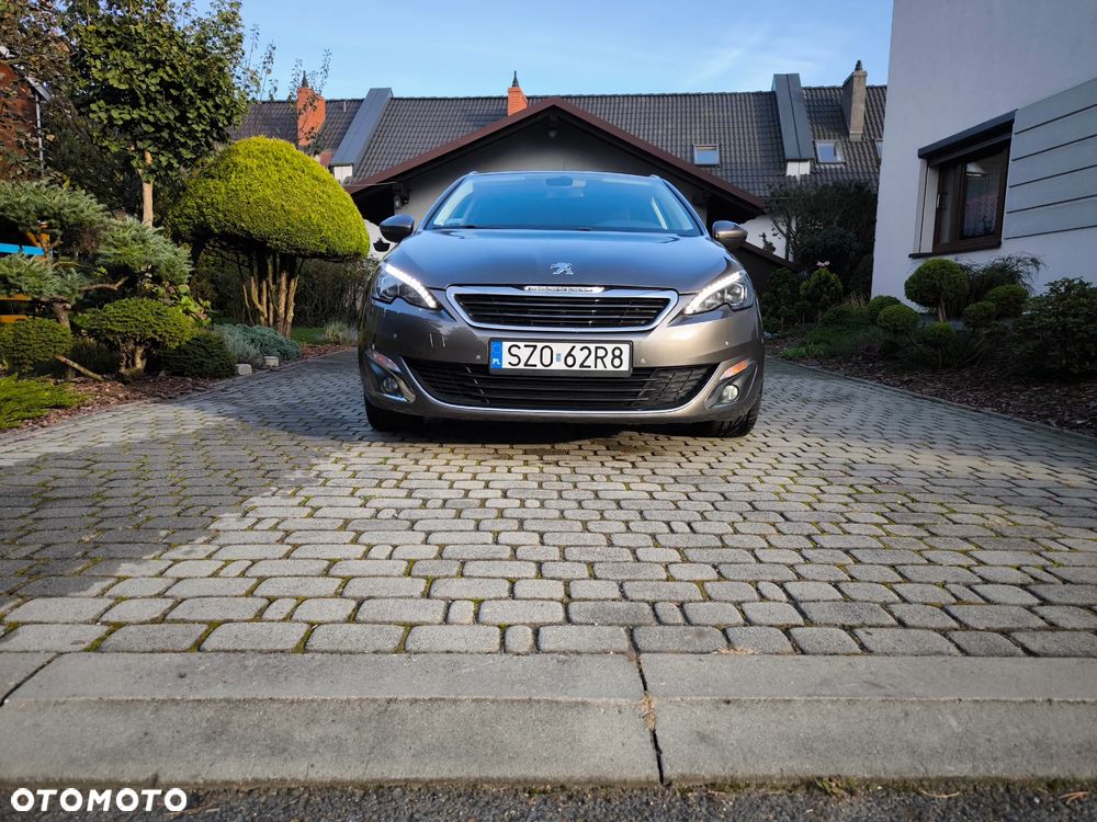 Peugeot 308 SW e-HDi 115 Stop & Start Allure - 8