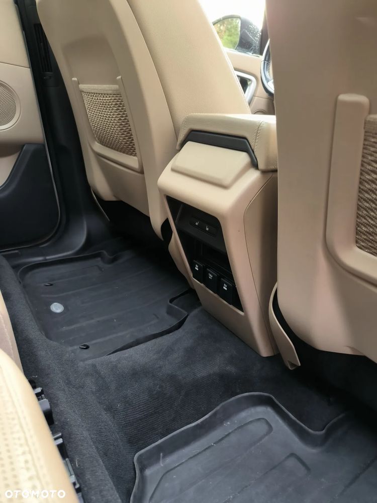 Land Rover Discovery Sport 2.0 Si4 HSE - 33