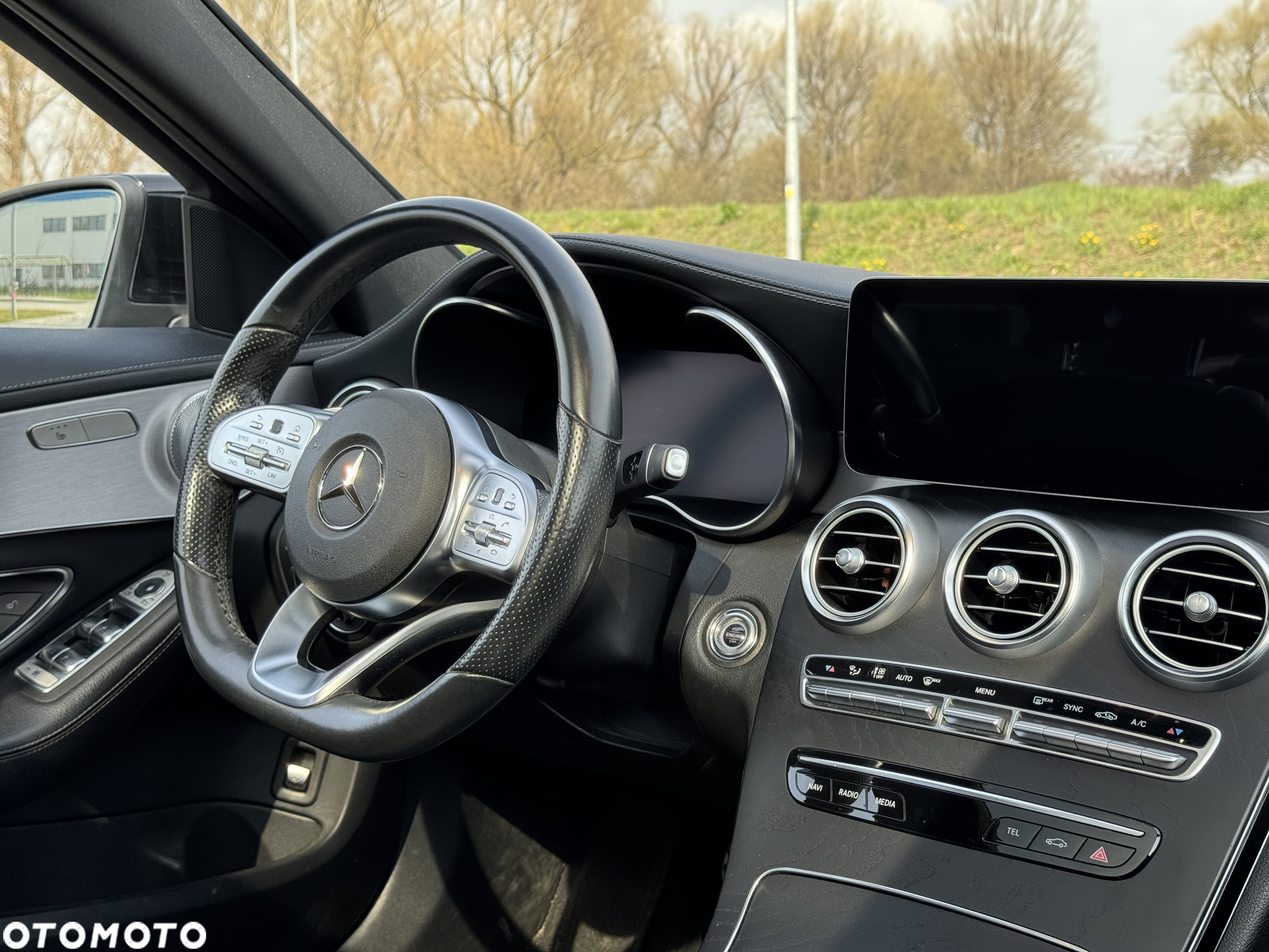 Mercedes-Benz Klasa C 200 4MATIC 9G-TRONIC - 17
