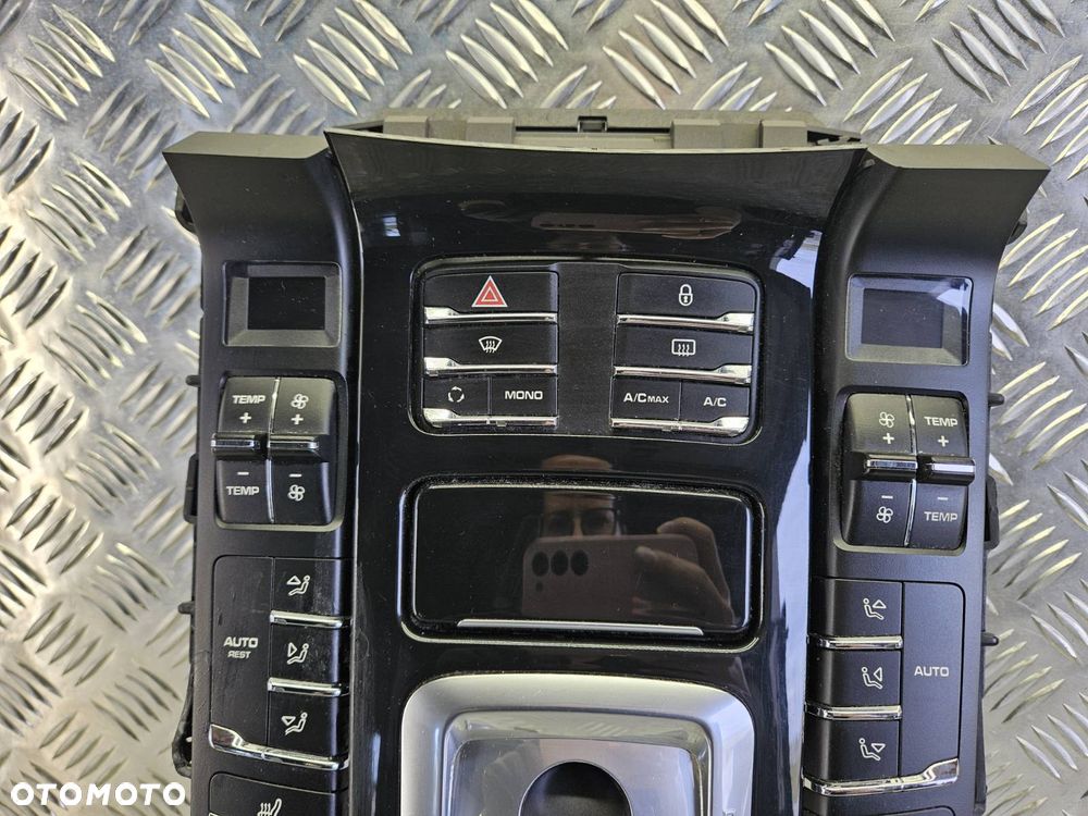 PORSCHE CAYENNE II 10-17R PANEL STEROWANIA MMI RAMKA TUNELU OSLONA WYBIERAKA CZARNY 7P5864785A - 2