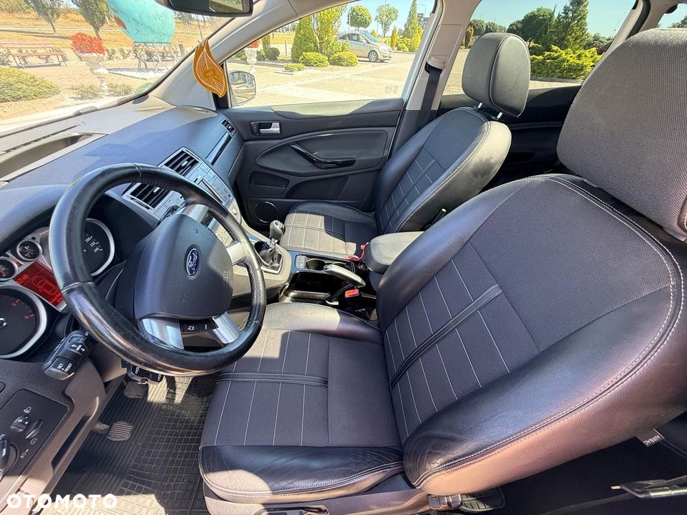 Ford Kuga 2.0 TDCi Titanium S FWD - 9