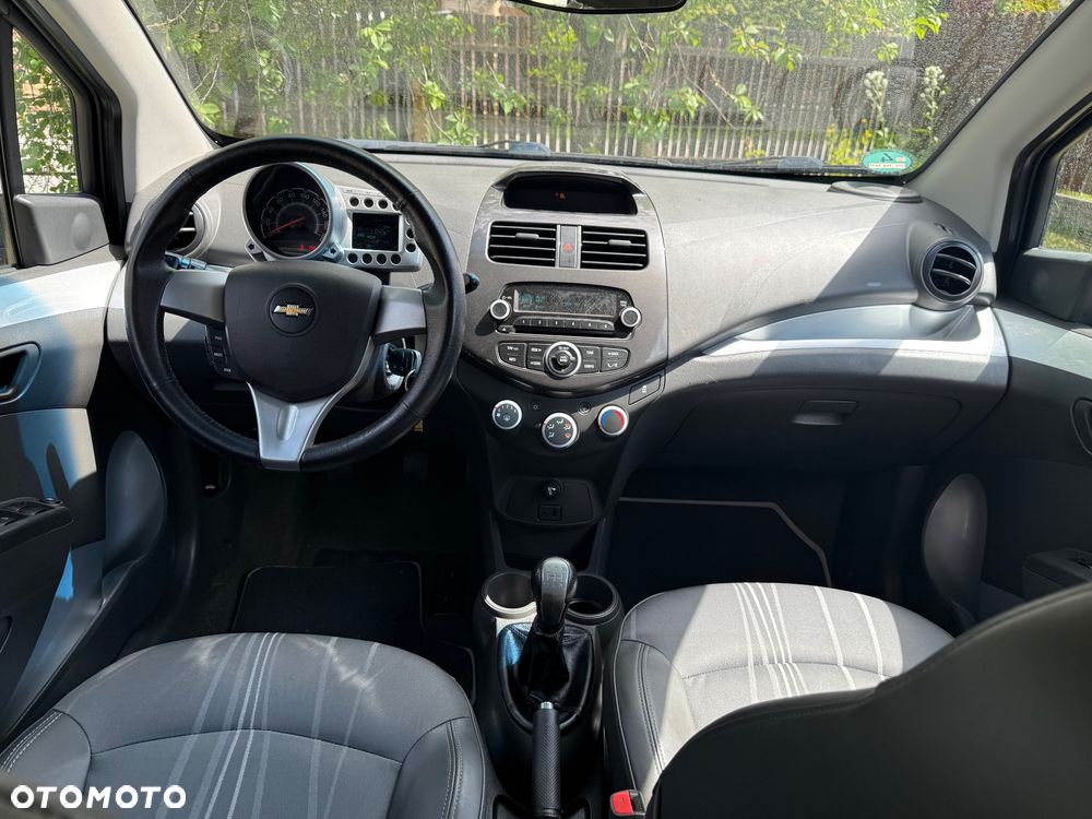 Chevrolet Spark 1.2 LTZ - 7