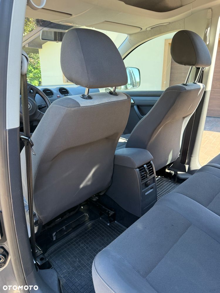 Volkswagen Caddy 1.6 (7-Si.) Edition 30 - 16