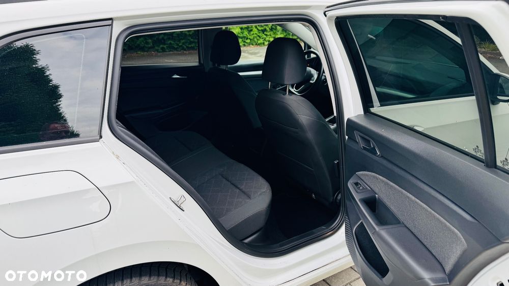 Volkswagen Golf 2.0 TDI Life - 12