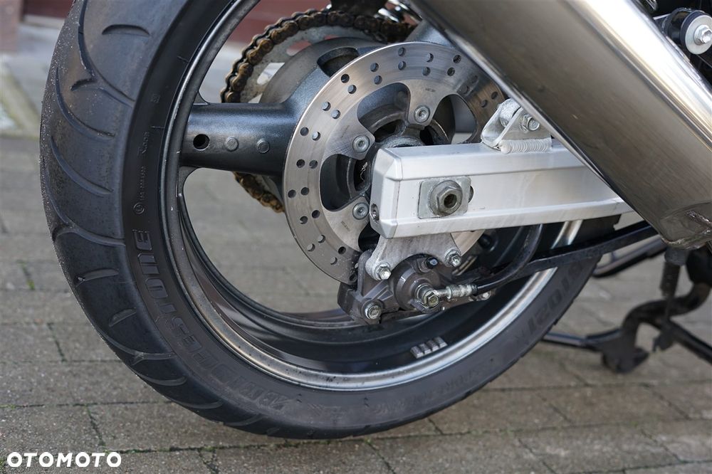 Suzuki GSX - 8
