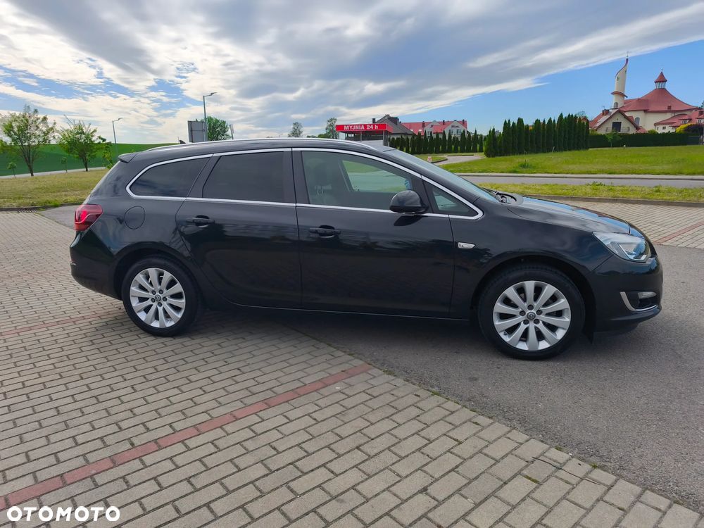 Opel Astra 1.4 Turbo Cosmo - 3
