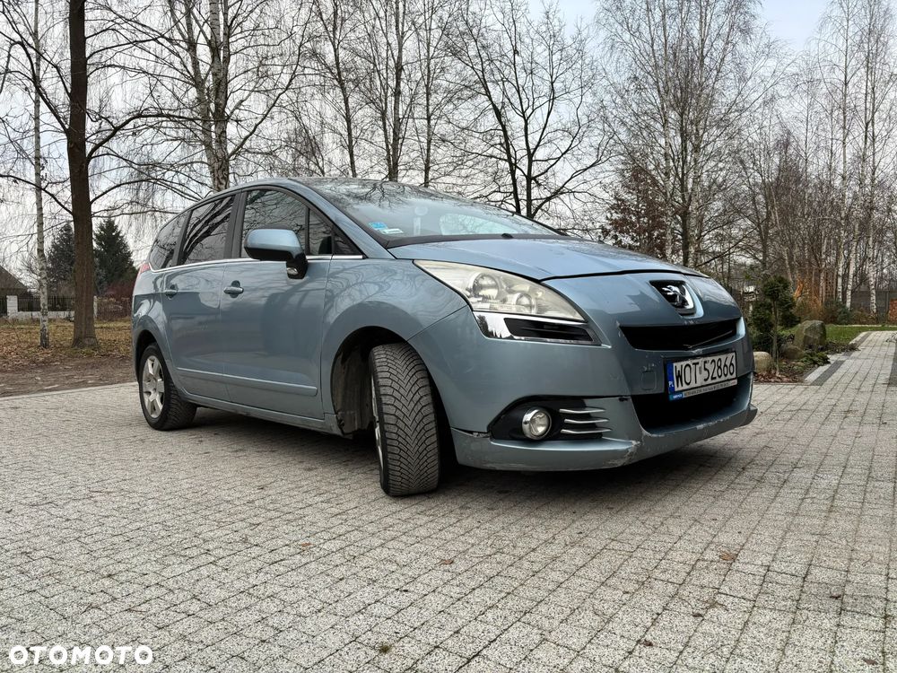 Peugeot 5008 - 6