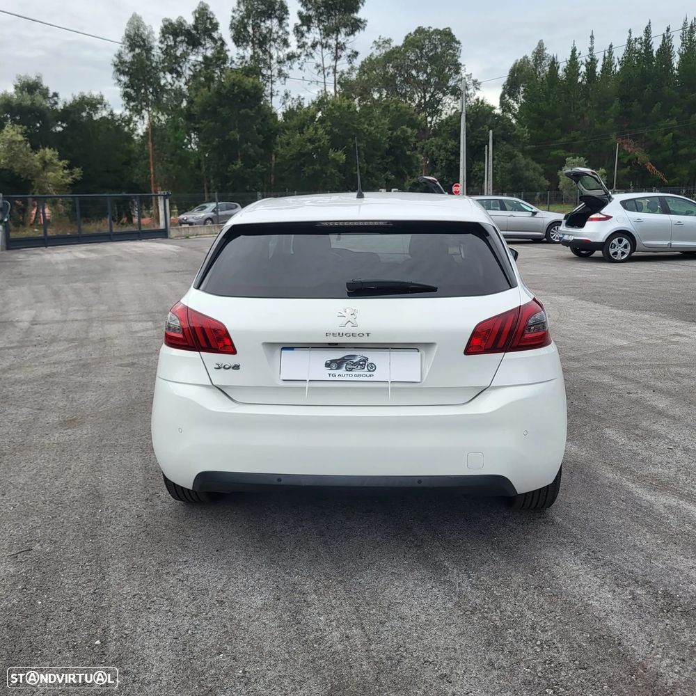 Peugeot 308 PureTech 130 GPF Stop & Start Style - 16